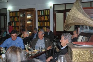 Cesmac-Happy Hour- Esmal 42