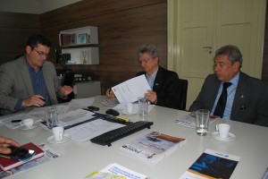 Cesmac- assina- convênio- de- apoio- ao- Doutorado- Direito- com a Fapeal  8