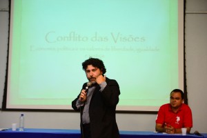 Curso_Jornalismo_Cesmac_Debate_Esquerda_Direita 4