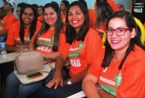Farmácia - Indoor trabalha  a qualidade - de vida -dos- obesos no Cesmac 2