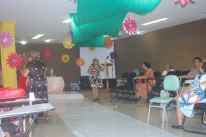 Festa -com- desfile- marca o encerramento- da primavera -no Projeto Crescer 61
