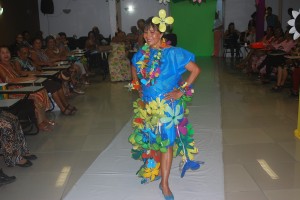 Festa -com- desfile- marca o encerramento- da primavera -no Projeto Crescer 61