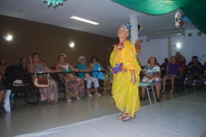 Festa -com- desfile- marca o encerramento- da primavera -no Projeto Crescer 61