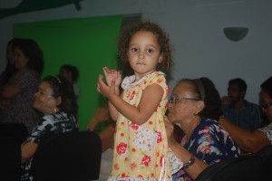 Festa -com- desfile- marca o encerramento- da primavera -no Projeto Crescer 61
