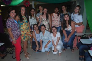Festa -com- desfile- marca o encerramento- da primavera -no Projeto Crescer 61