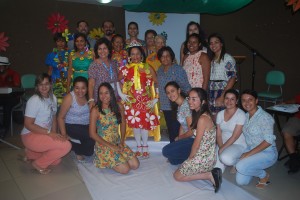 Festa -com- desfile- marca o encerramento- da primavera -no Projeto Crescer 61