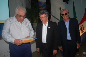 Integrantes -do C.A. do- curso de -Medicina -tomam -posse 1