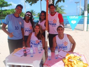 Integração- entre os- cursos foi reforçada- nos Jogos -de -Praia do -Cesmac  1