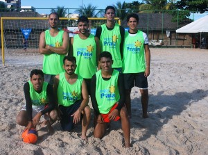Integração- entre os- cursos foi reforçada- nos Jogos -de -Praia do -Cesmac  1
