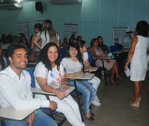 Saúde- coletiva -é debatida -em seminário- do- curso de -Enfermagem 39