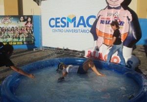 Trote -de Medicina -garante festa -dos aprovados  57