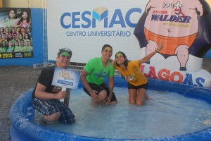 Trote -de Medicina -garante festa -dos aprovados  57