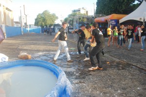 Trote -de Medicina -garante festa -dos aprovados  57