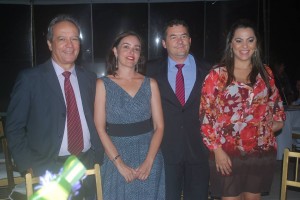 Vice-reitor do Cesmac -é homenageado- no-fórum do Confap 19