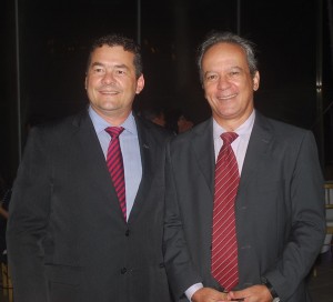 Vice-reitor do Cesmac -é homenageado- no-fórum do Confap 19