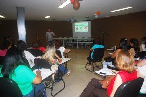 Dia- Mundial -de Luta -contra- AIDS- é -marcado com -ações- no Cesmac 27
