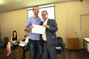 Egresso -do -Cesmac -recebe- Certificado- do- Prêmio -Graciliano -Ramos 1