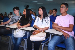 Cesmac- recepciona- “feras”- e -veteranos -no -início- das- aulas -em -2016  10