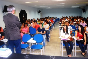 A- Desconstitucionalização- e- Precarização- dos- Direitos- Sociais- no- Brasil -Cesmac  33