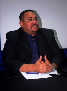 A- Desconstitucionalização- e- Precarização- dos- Direitos- Sociais- no- Brasil -Cesmac  33
