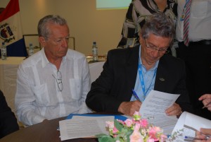 Cesmac- assina- convênio -para -Mestrado- em- Biotecnologia 26