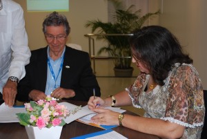 Cesmac- assina- convênio -para -Mestrado- em- Biotecnologia 26