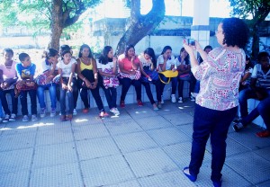 Curso- de -Psicologia- do -Cesmac -realiza- ação -em -escola- do- Cepa- 15