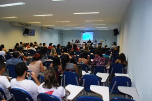 Mídia- e -Violência- é- tema- de -palestra- no- Cesmac- 15