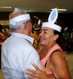 Projeto- Crescer-Cesmac- Celebra- Páscoa- com -Grupo- de -Idosos 20