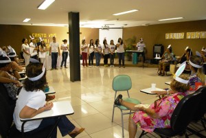 Projeto- Crescer-Cesmac- Celebra- Páscoa- com -Grupo- de -Idosos 20