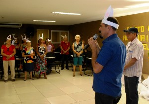 Projeto- Crescer-Cesmac- Celebra- Páscoa- com -Grupo- de -Idosos 20