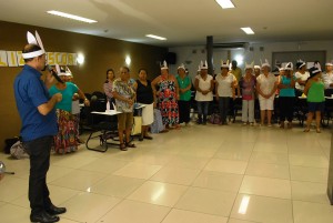 Projeto- Crescer-Cesmac- Celebra- Páscoa- com -Grupo- de -Idosos 20