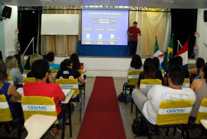 Alunos -do- Walder- Cursos- visitam- estrutura- do- Cesmac  07