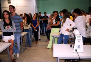 Alunos -do- Walder- Cursos- visitam- estrutura- do- Cesmac  07