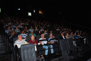 Cesmac- lança- Campanha- do- Vestibular- 2016.2- com- sessão- de -cinema-  45