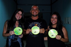 Colaboradores- do- Cesmac- recebem- adesivo-s da -Campanha -Aedes -Aegypti 17