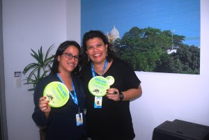 Colaboradores- do- Cesmac- recebem- adesivo-s da -Campanha -Aedes -Aegypti 17