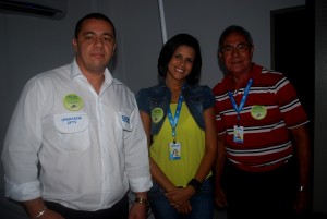 Colaboradores- do- Cesmac- recebem- adesivo-s da -Campanha -Aedes -Aegypti 17