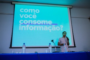 Curso- de- Jornalismo- do- Cesmac- lotou- auditório- do- Campus- IV- 24