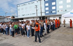 Mobilização no combate ao Aedes Aegypti movimenta ruas do Farol - Cesmac  07
