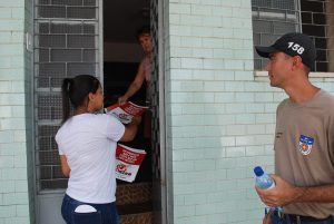 Mobilização no combate ao Aedes Aegypti movimenta ruas do Farol - Cesmac  07