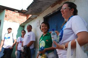 Mobilização no combate ao Aedes Aegypti movimenta ruas do Farol - Cesmac  07