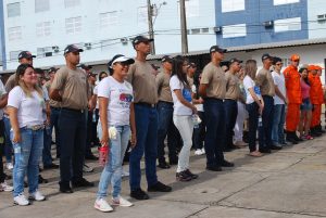 Mobilização no combate ao Aedes Aegypti movimenta ruas do Farol - Cesmac  07
