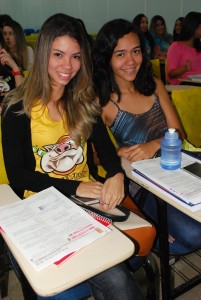 Walder- Cursos- realiza- aulão- no- Cesmac-  38