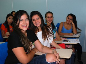Walder- Cursos- realiza- aulão- no- Cesmac-  38
