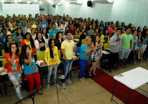 Walder- Cursos- realiza- aulão- no- Cesmac-  38