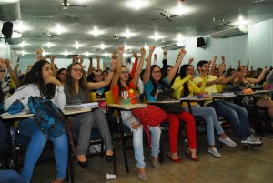 Walder- Cursos- realiza- aulão- no- Cesmac-  38