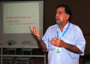 Curso- de- Medicina- Cesmac- realiza- palestra- sobre -Metodologia- da- Pesquisa -Científica 15