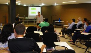 Curso- de- Medicina- Cesmac- realiza- palestra- sobre -Metodologia- da- Pesquisa -Científica 15
