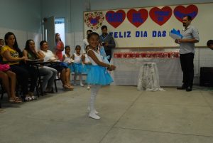 Projeto- Crescer- do- Cesmac- comemora- Dia -das- Mães- 101